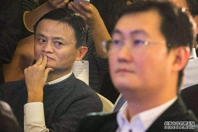 劉強(qiáng)東掀起全新風(fēng)暴，阿里騰訊始料未及，消費(fèi)者恐成最大贏家？