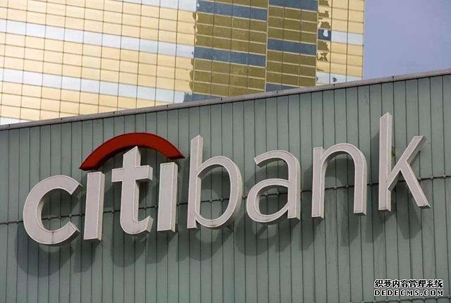 “離柜概不負責”？銀行錯將50萬轉(zhuǎn)成500萬，客戶要歸還嗎？